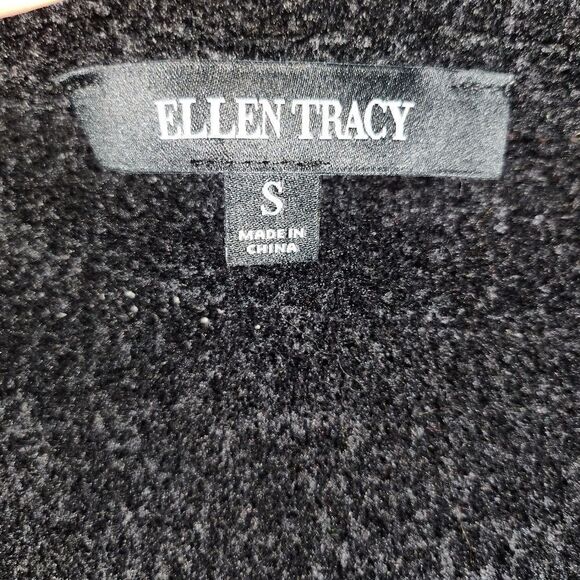 Ellen Tracy Size small. - Picture 2 of 4